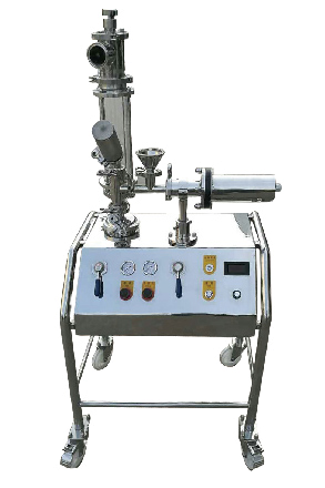 實(shí)驗(yàn)室中小型<a href=http://www.keyada.cn/chanpin/27.html target=_blank class=infotextkey>氣流粉碎機(jī)</a>